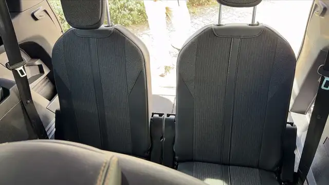 Peugeot 5008 view 25