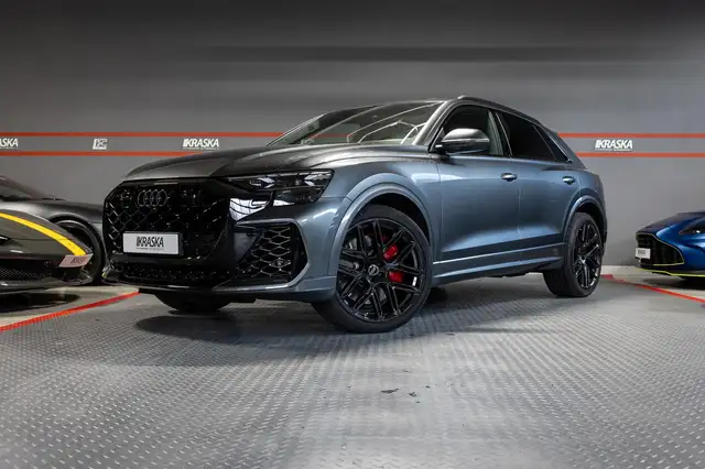 Audi RS Q8 RSQ8 4.0 TFSI quattro B&O PANO RS-AGA AHK