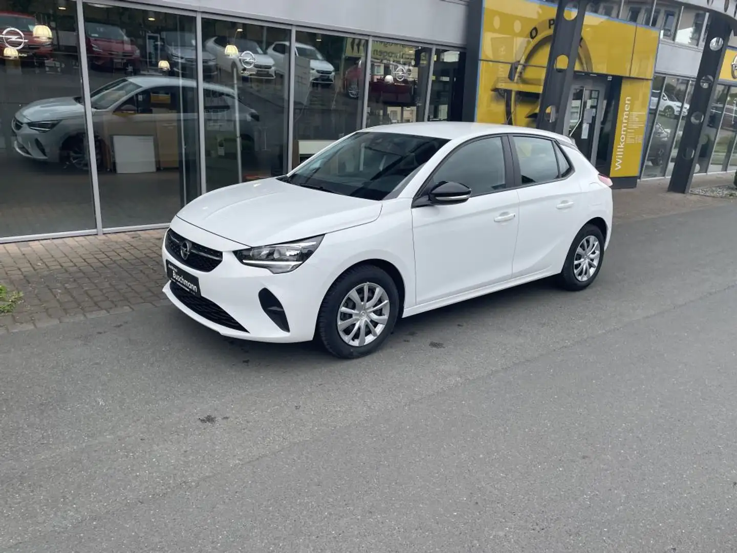Opel Corsa 1.2 Edition Wit - 1