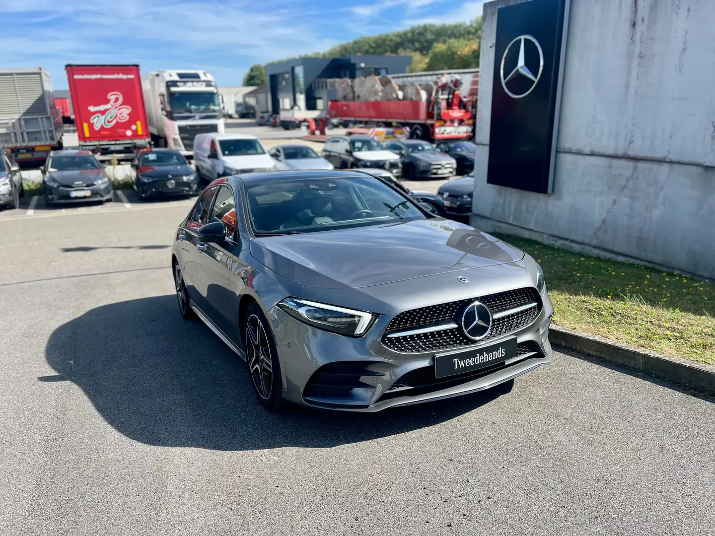 Mercedes-Benz A 200 A 200 d AMG Line Grigio - 2