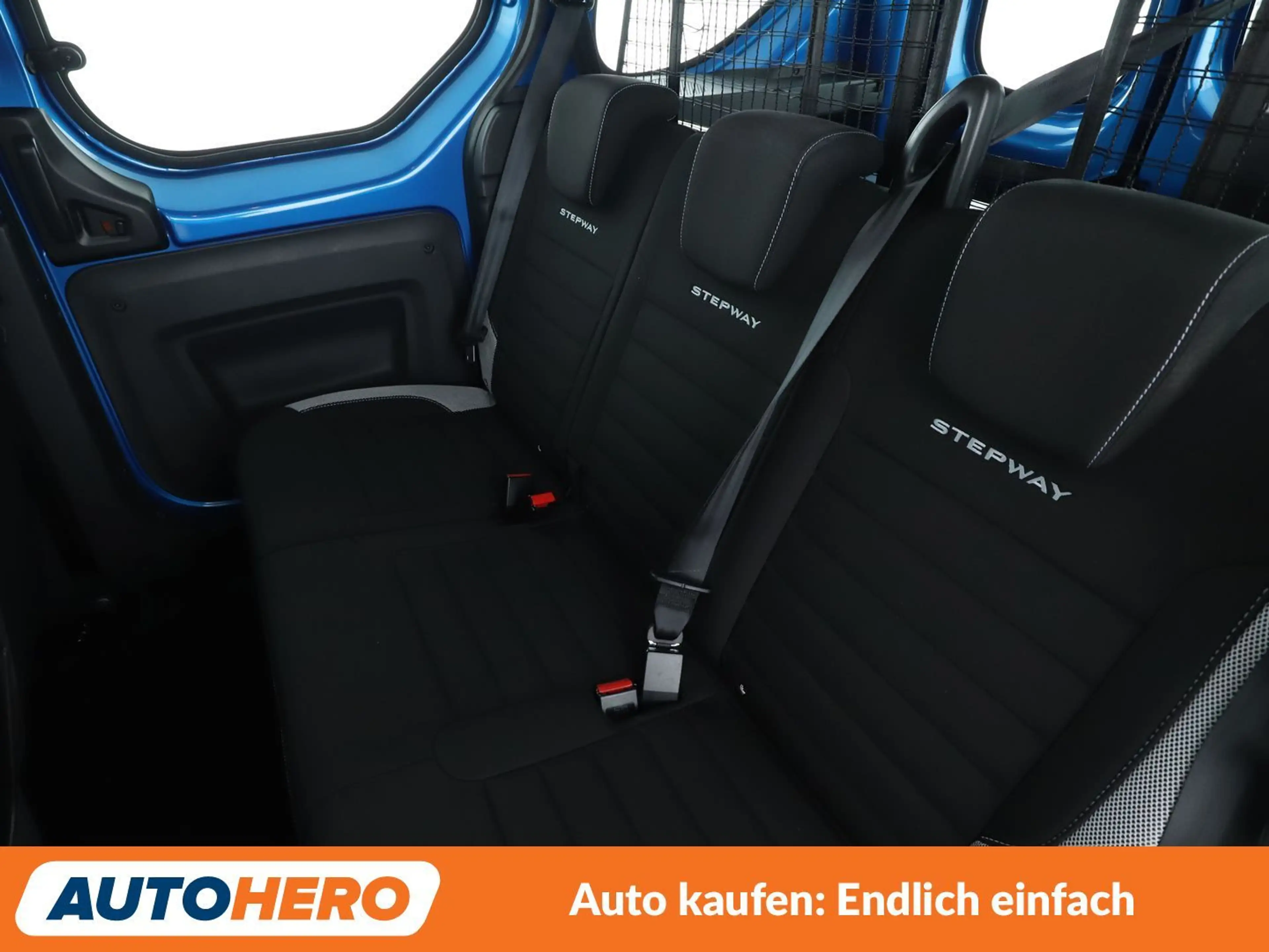 Dacia Dokker 1.3 TCe Stepway Plus*NAVI*PDC*SHZ*KLIMA*TEMPO* — photo 14