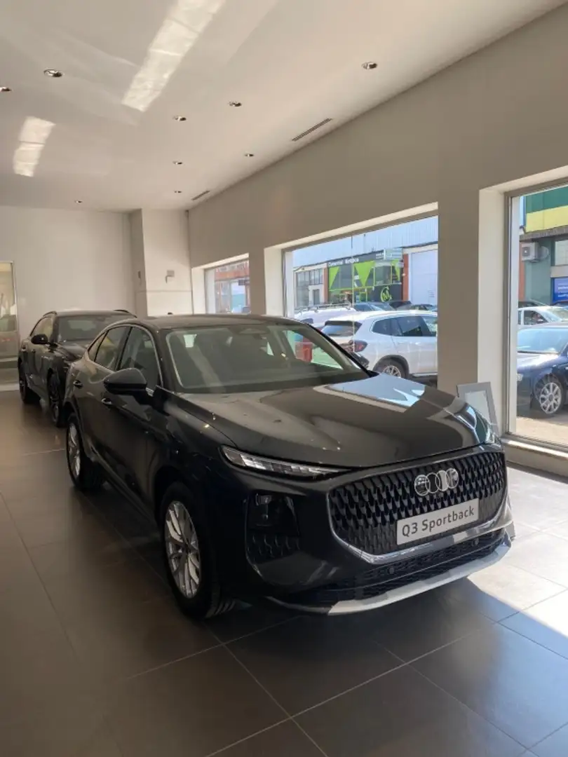 Audi Q3 2.0 TDI Progressive S tronic 110kW Gris - 2