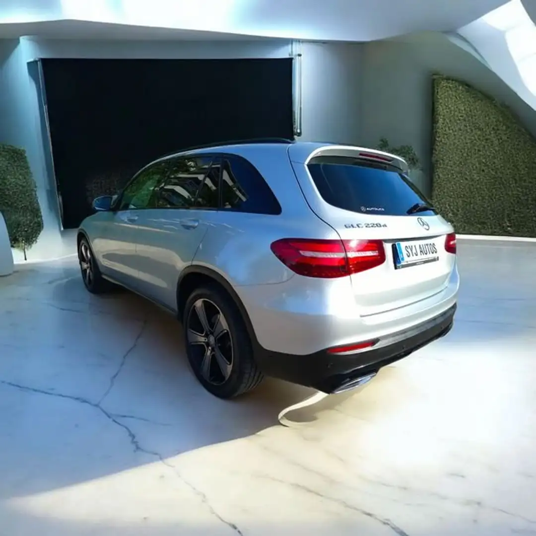 Mercedes-Benz GLC 220 220d 4Matic 9G-Tronic Silber - 2