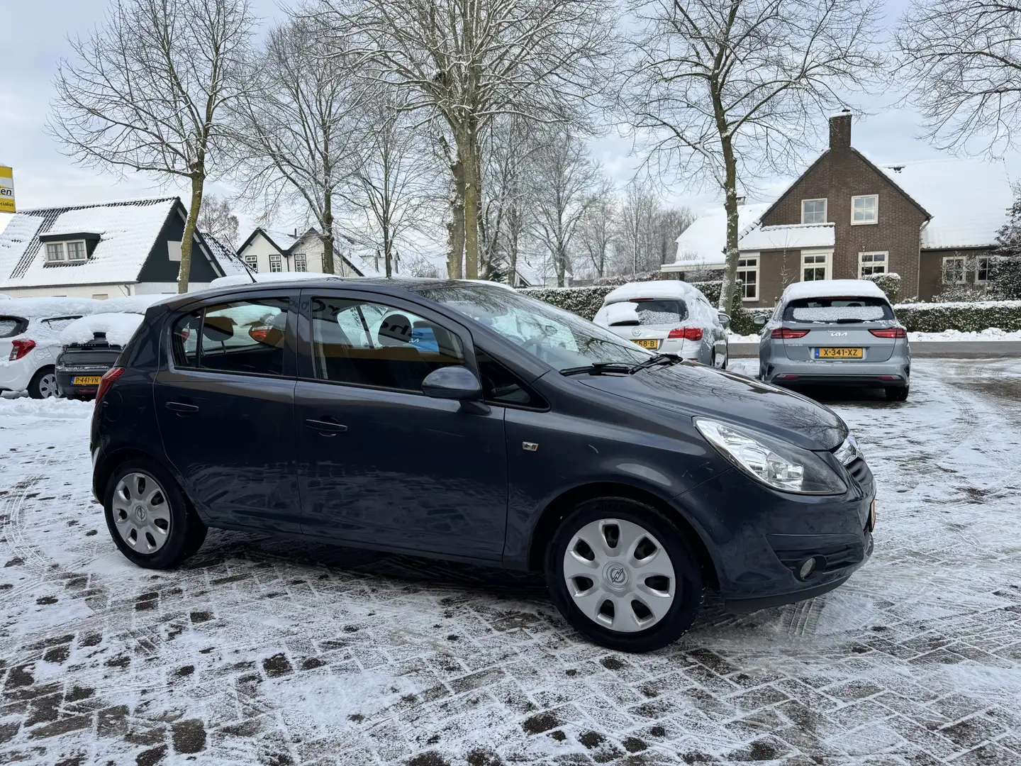 Opel Corsa 1.2-16V Cosmo 5drs Airco APK 07-2026 Blau - 2