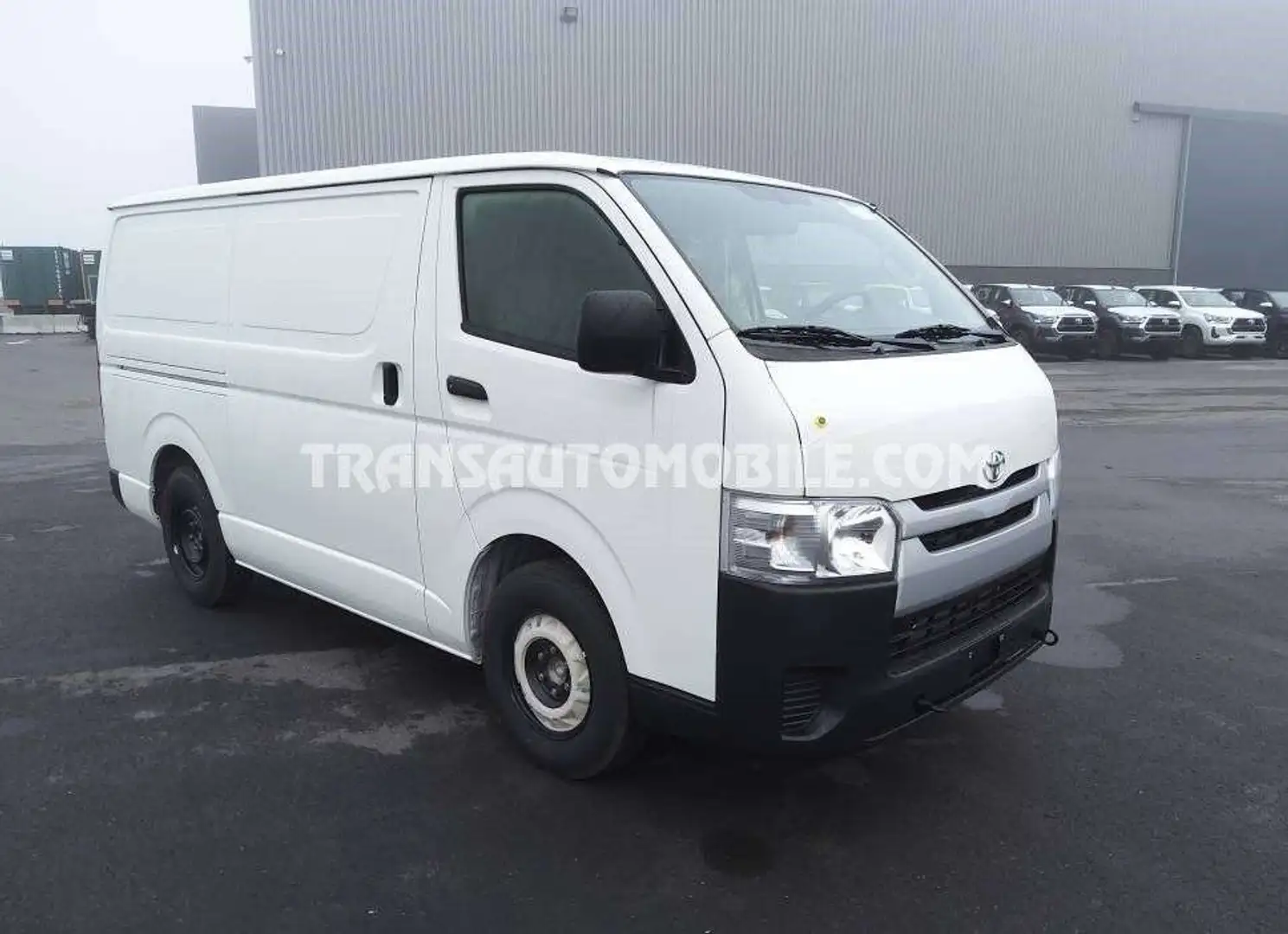 Toyota Hiace STANDARD ROOF - EXPORT OUT EU TROPICAL VERSION - Blanc - 1