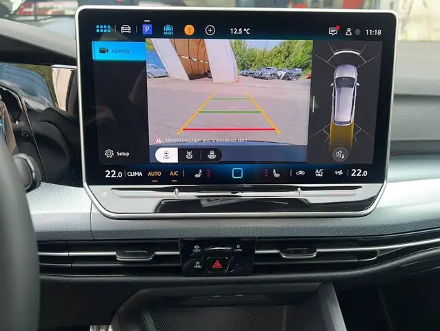 Volkswagen Golf view 14