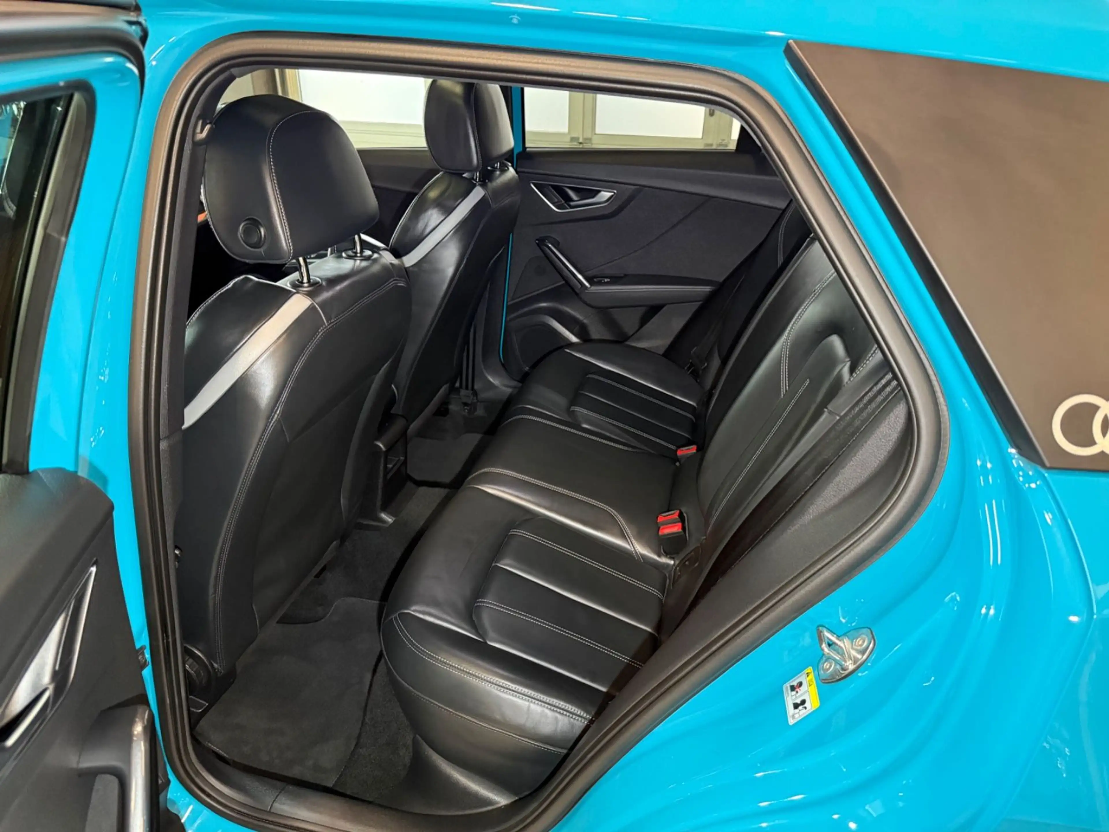 Audi SQ2 2.0 TFSI quattro~PANO~LEDER~KAMERA~SONOS~LED — photo 14