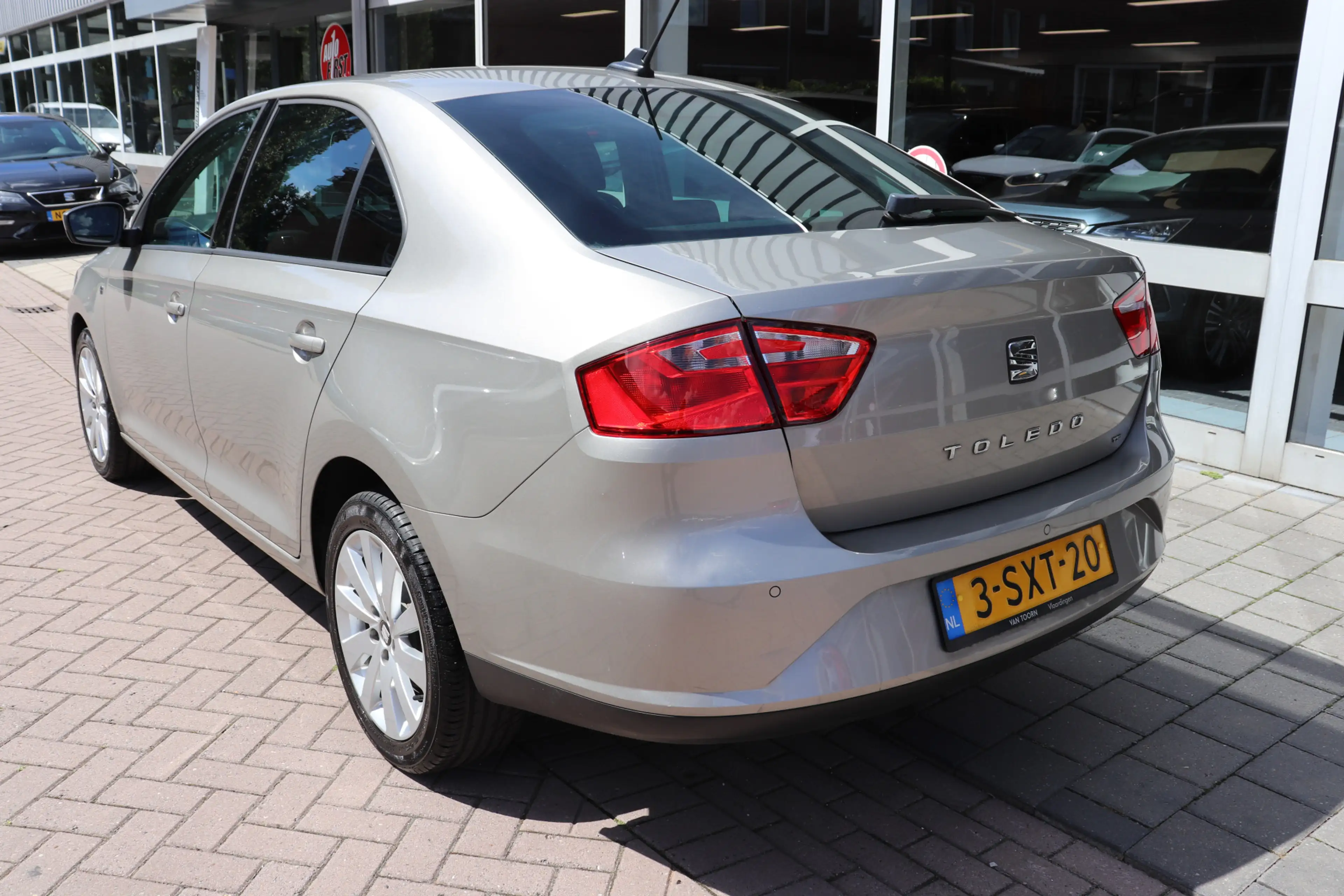 SEAT Toledo 1.2 TSI Businessline High. Veel beenruimte, koffer — photo 8