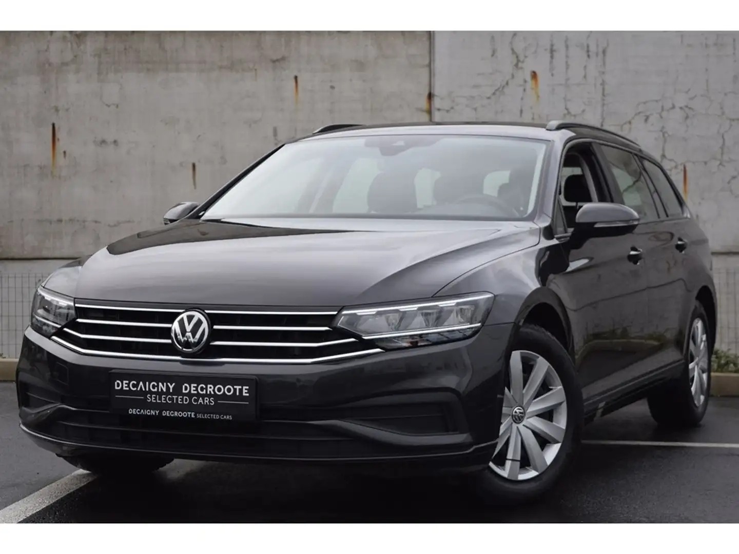 Volkswagen Passat Variant 1.5TSI DSG 150pk ACTIVE +Multimedia met Navi App+S Grijs - 2