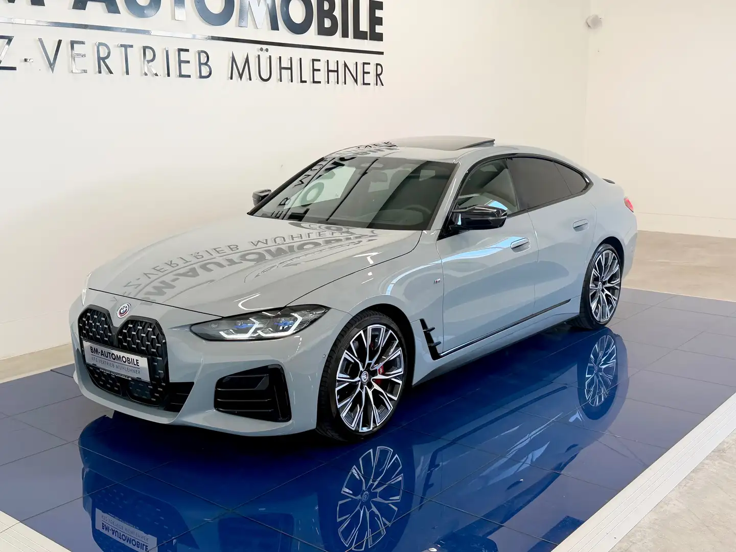 BMW 440 i xDrive Gran Coupe,M-Paket-Pro,Laser,H&K,360Grad Grau - 2