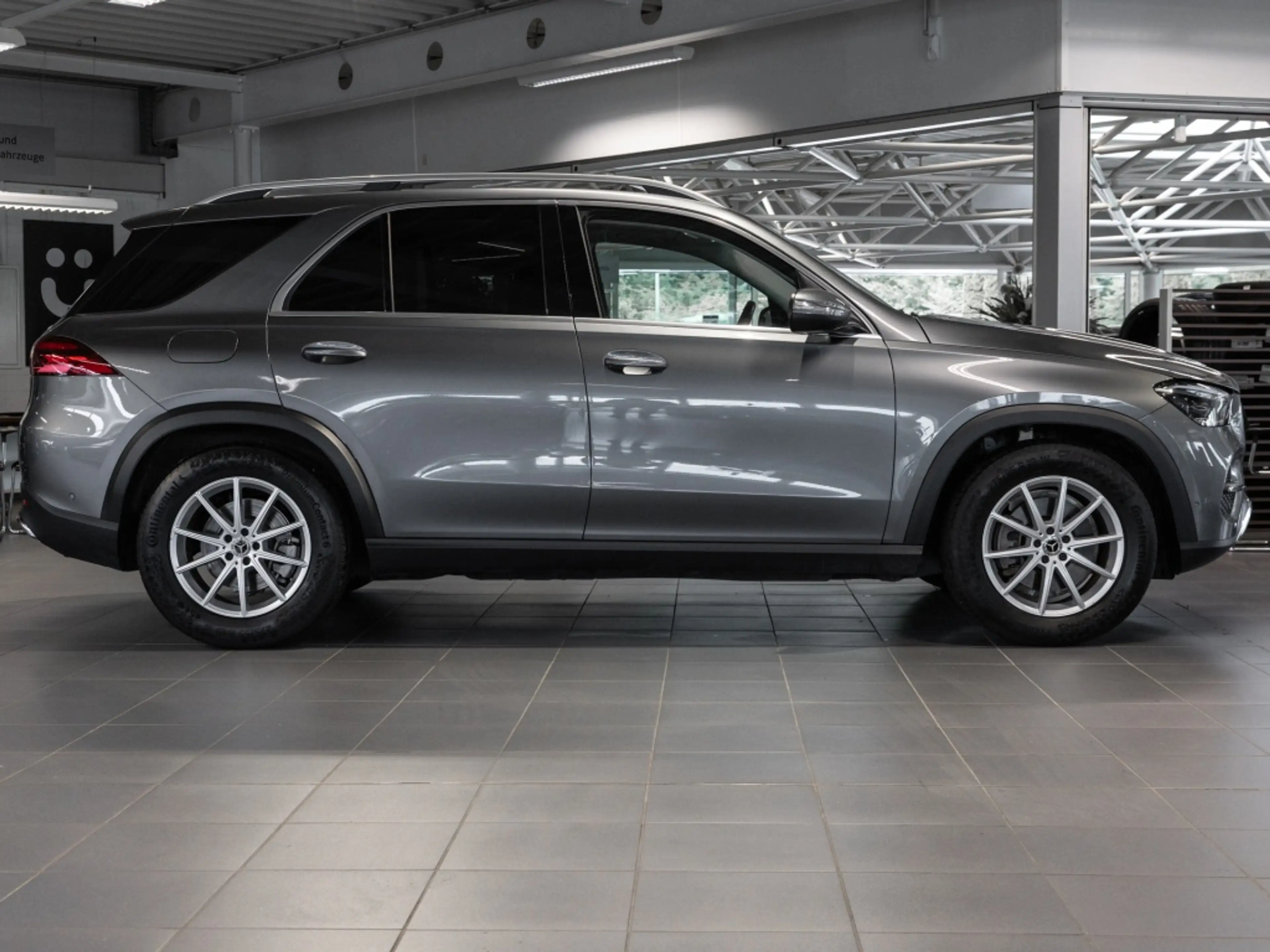 Mercedes-Benz GLE 300 d 4M , WIDE MULTI AHK KAMERA PANO SPUR — photo 4