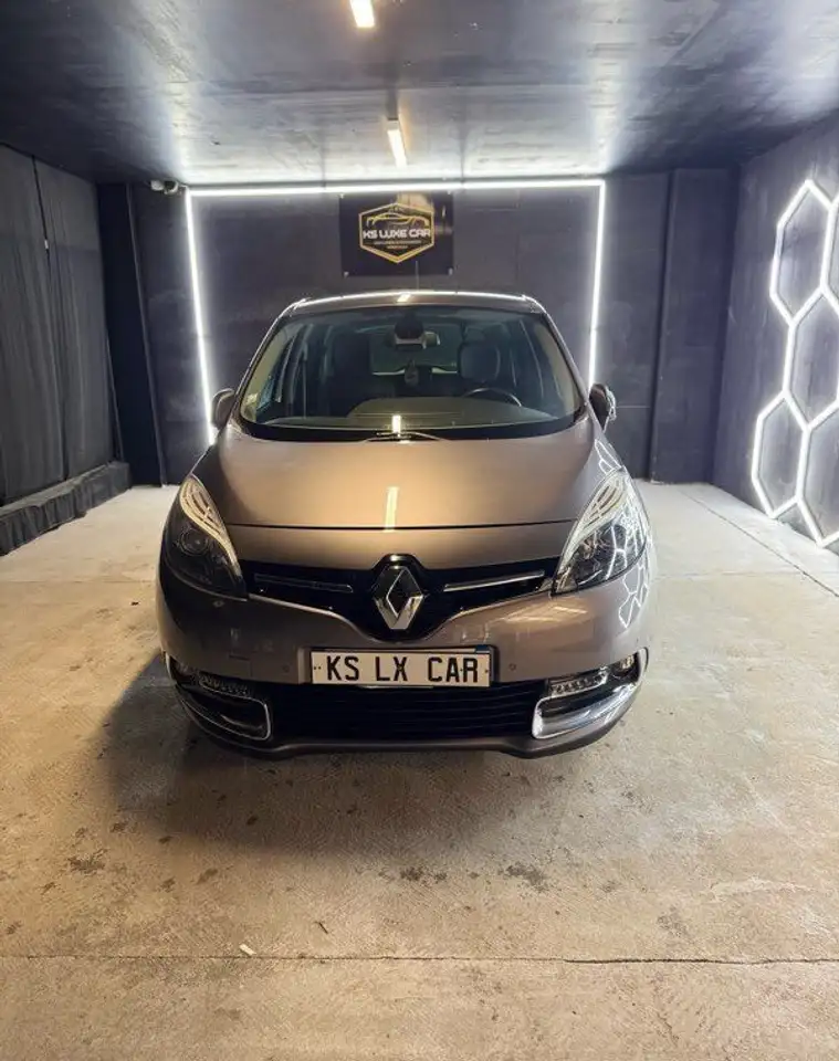 Renault Scenic 1.5 dCi 110 Cv EDC Energy Bose Edition