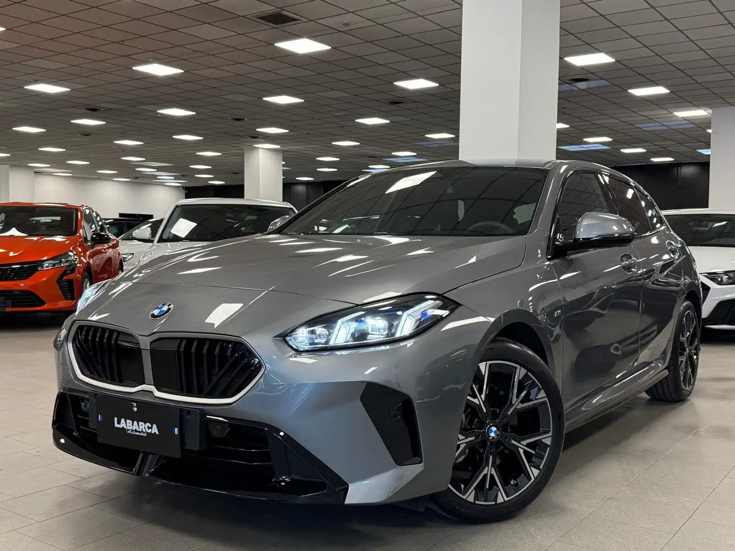 BMW 118 Serie 1 F70 118d MSport Pro auto Grey - 1
