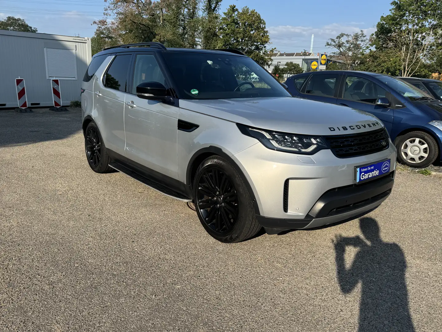 Land Rover Discovery HSE SDV6 Gris - 2