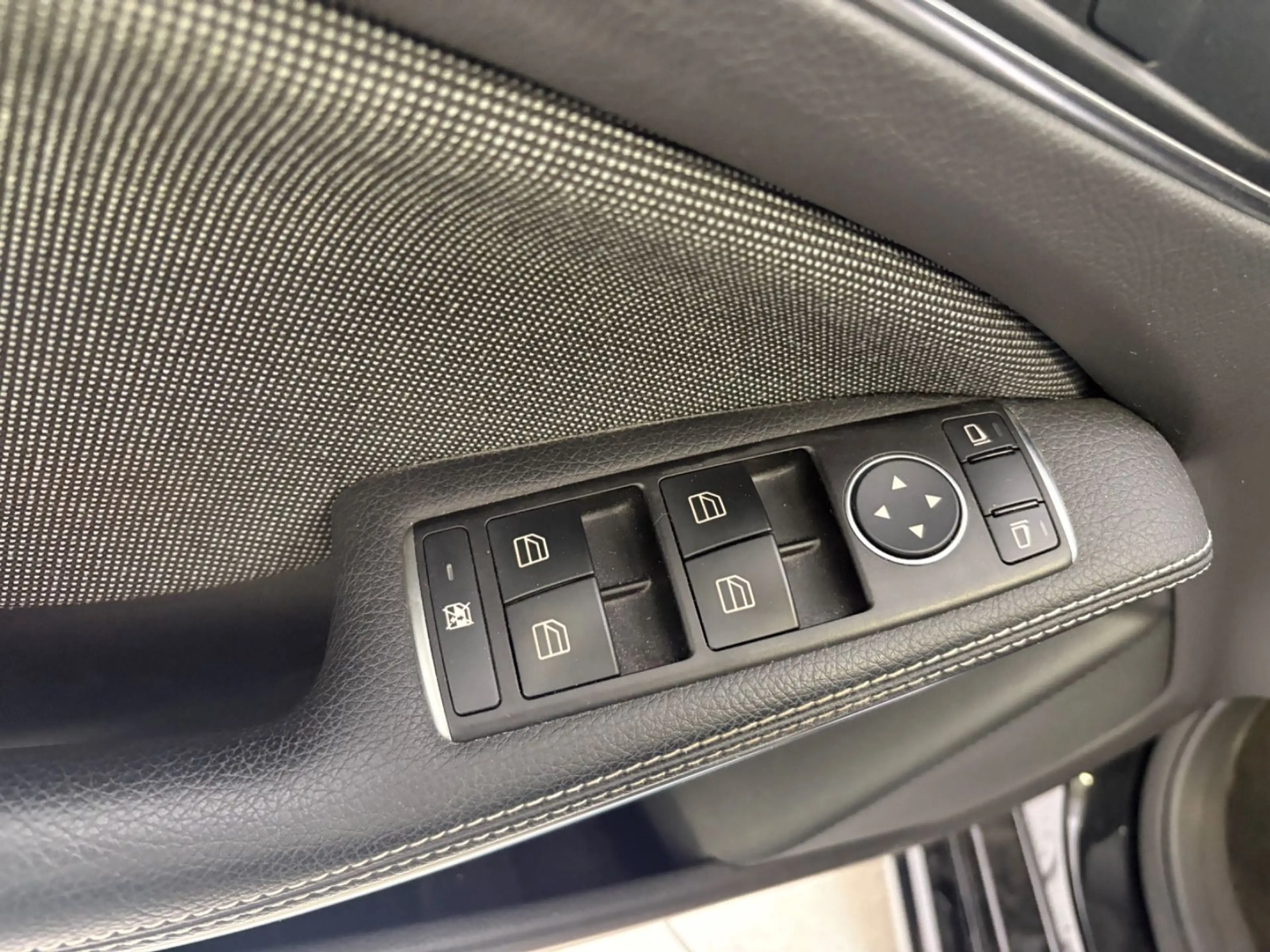 Mercedes-Benz A 180 BlueEfficiency |2Hand|Service Neu|8Fach — photo 14