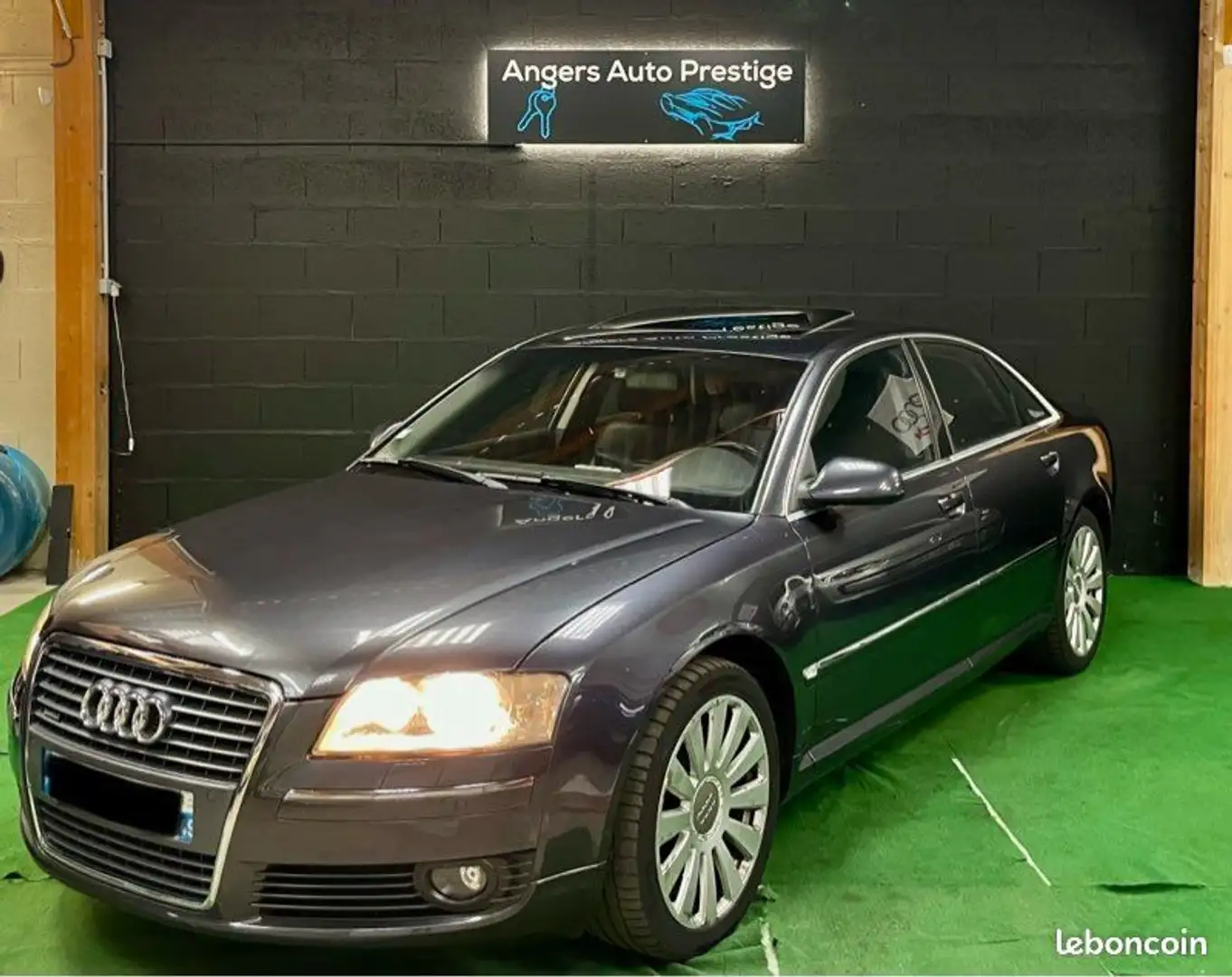 Audi A8 4.2 V8 FSI 350CH AVUS QUATTRO Gris - 1