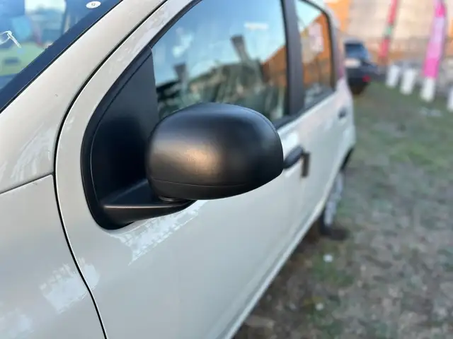 Fiat Panda view 11