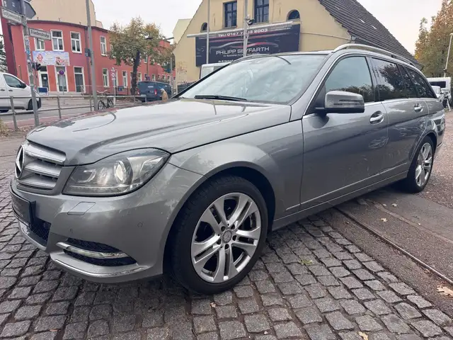 Mercedes-Benz C 250 C T-Modell BlueEfficiency*PDC*NAVI*LEDER*