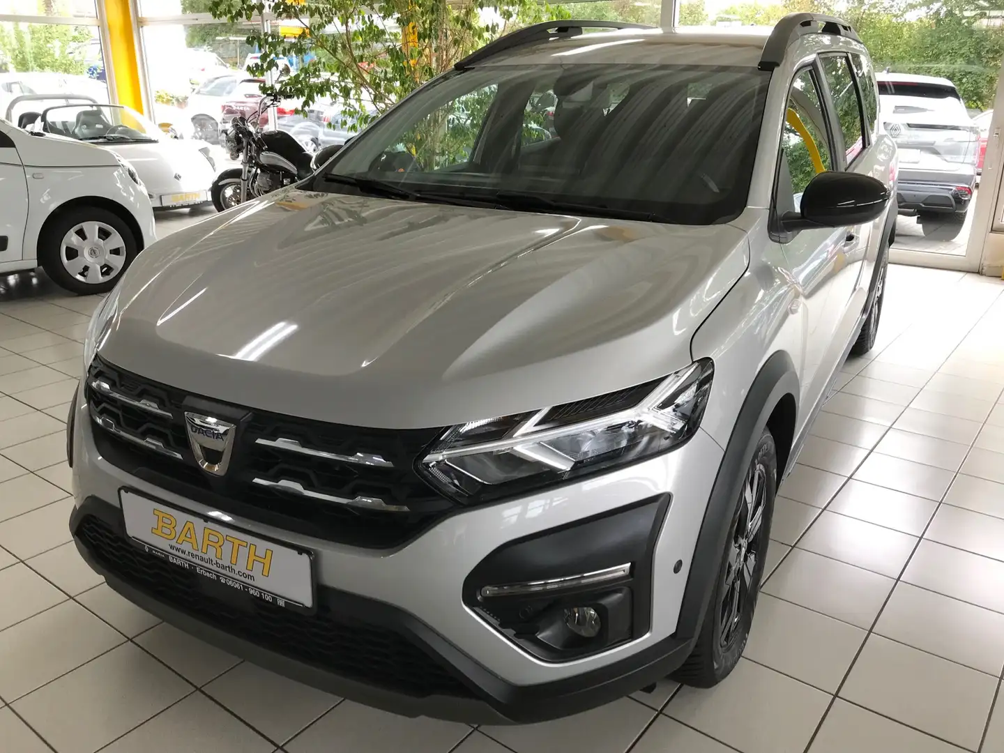 Dacia Jogger TCe 100 ECO-G Extreme Silber - 1
