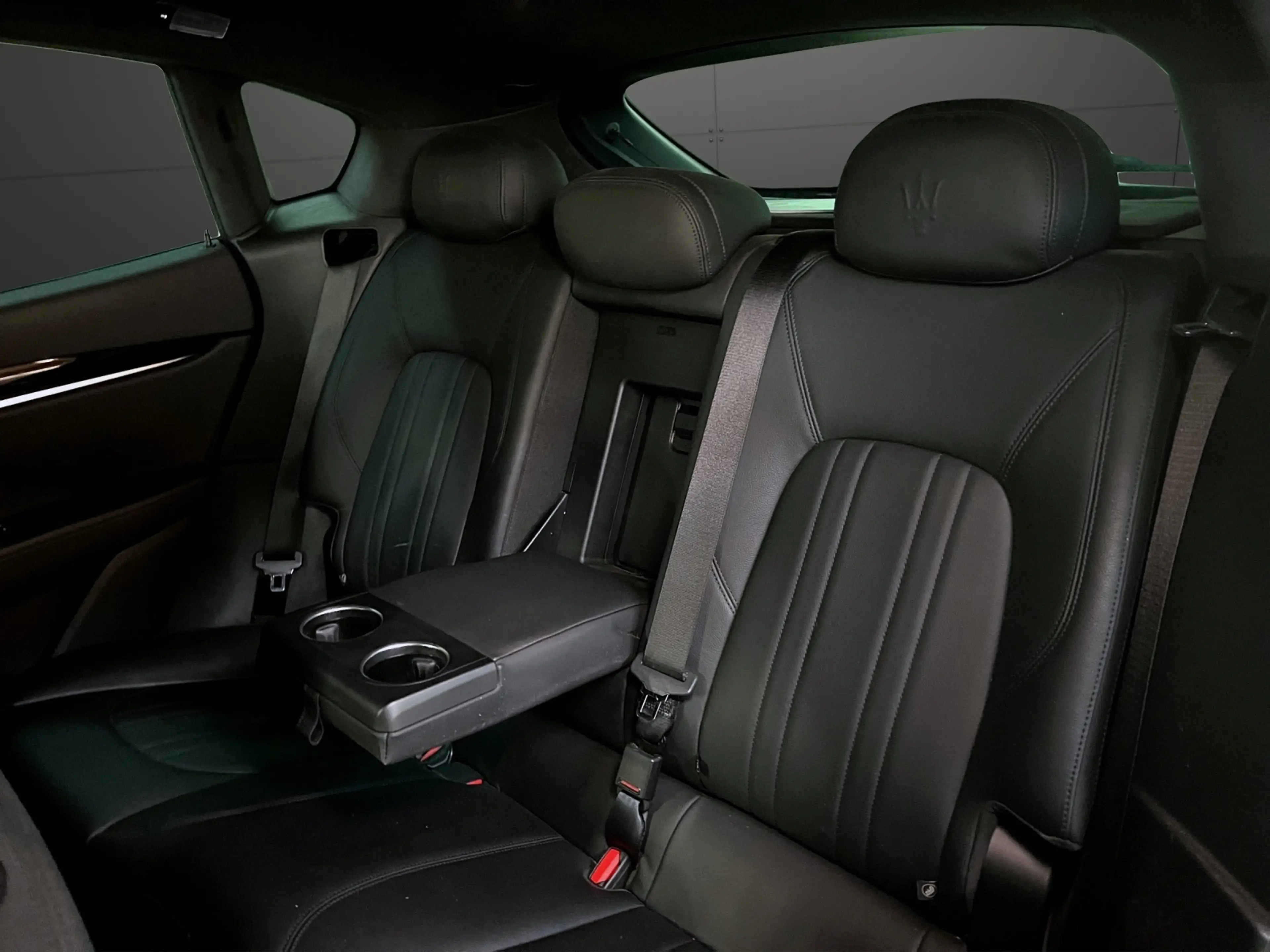 Maserati Levante GT *Facelift* — photo 9