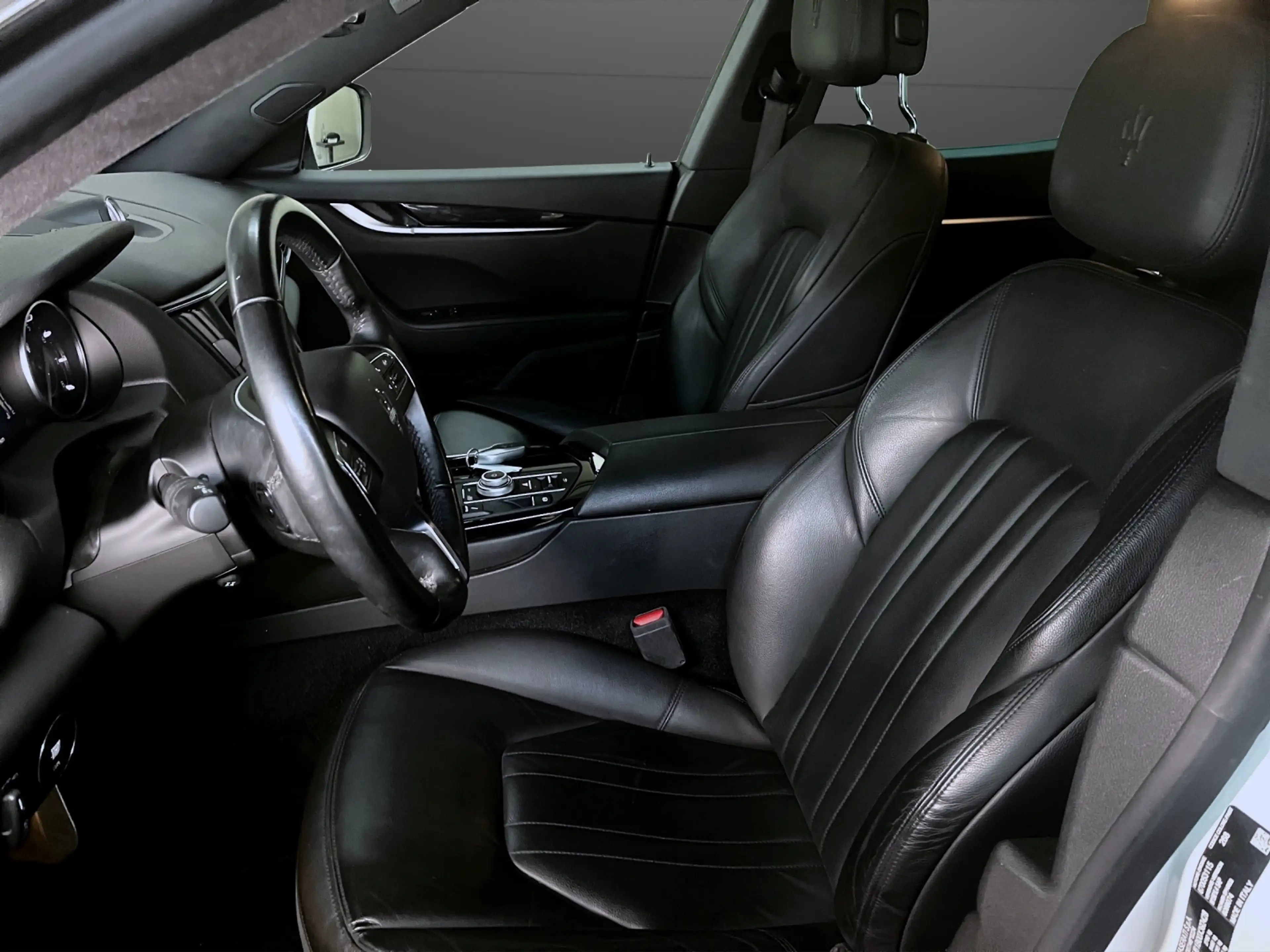 Maserati Levante GT *Facelift* — photo 6