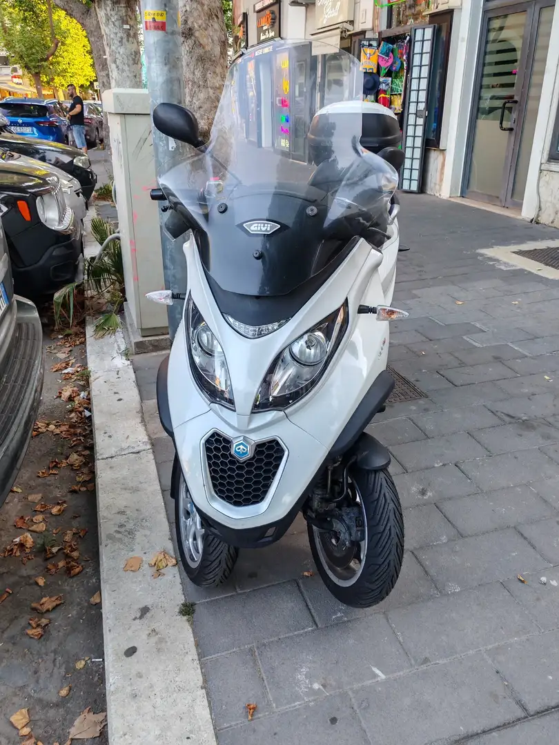 Piaggio MP3 300 business Bianco - 1