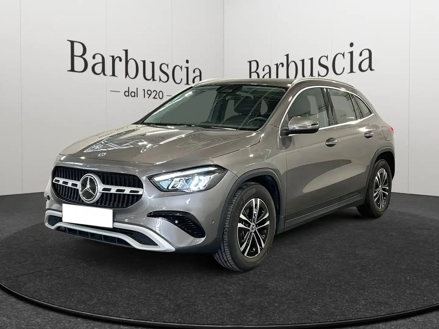 Mercedes-Benz GLA 180 GLA-H247 2023 - 180 d Advanced auto Grigio - 1