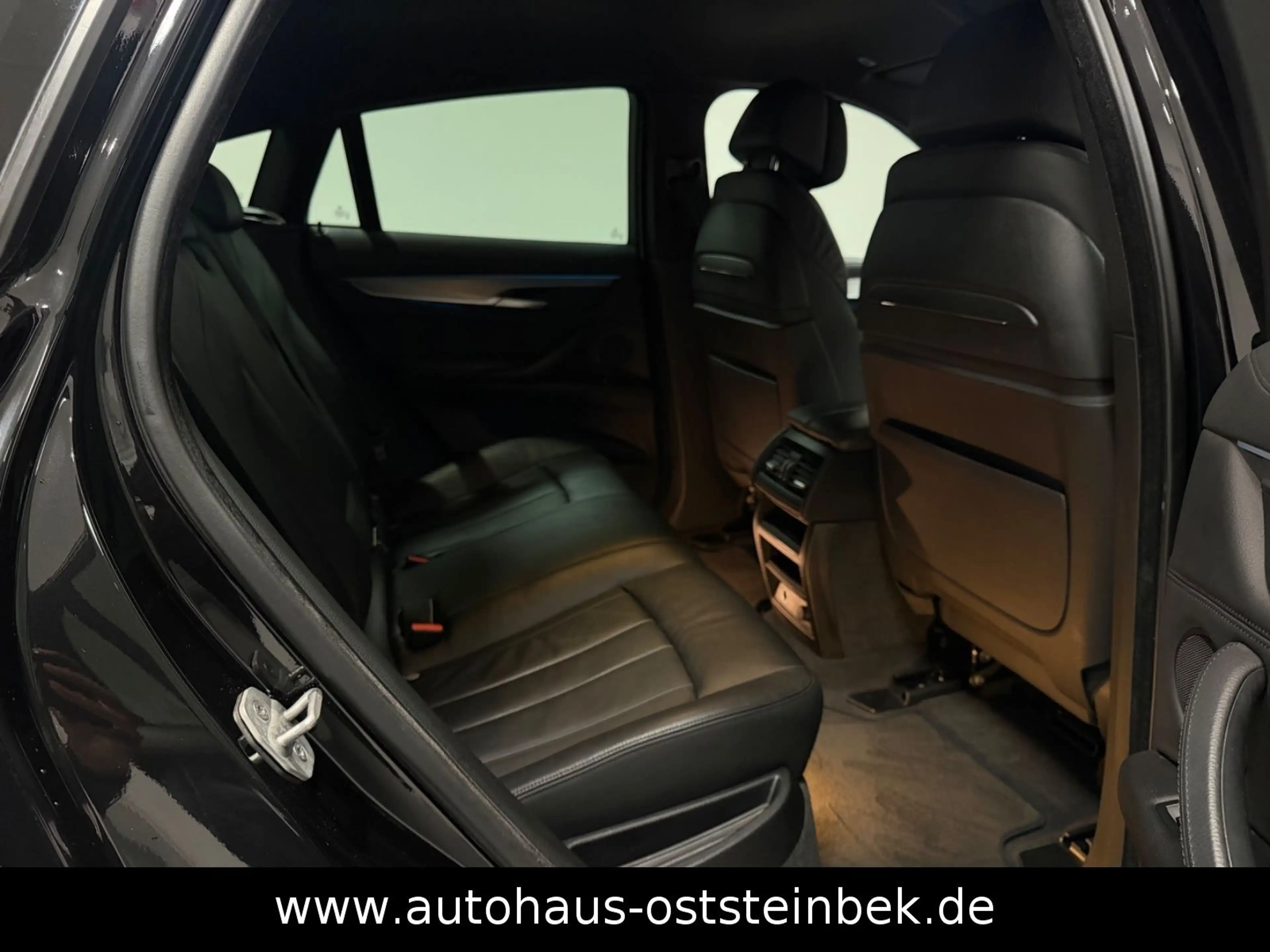 BMW X6 xDRIVE 30d/M-PAKET/XENON/HEAD-UP/KAMERA/AHK/ — photo 14