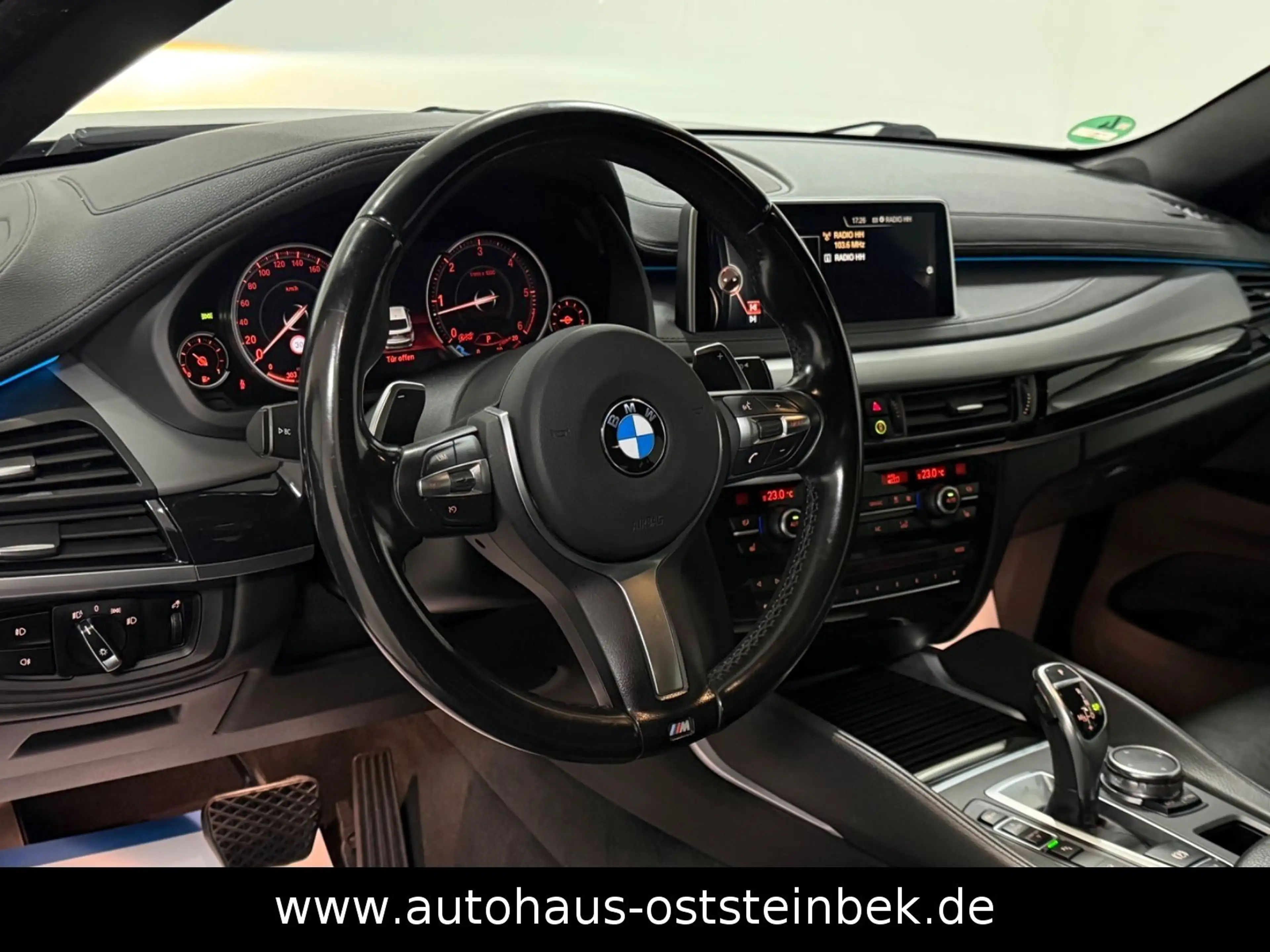 BMW X6 xDRIVE 30d/M-PAKET/XENON/HEAD-UP/KAMERA/AHK/ — photo 10