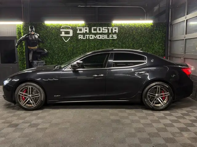 Maserati Ghibli view 6