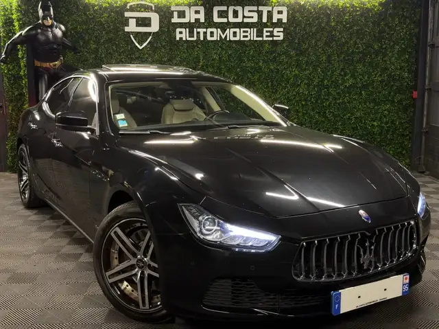 Maserati Ghibli view 3