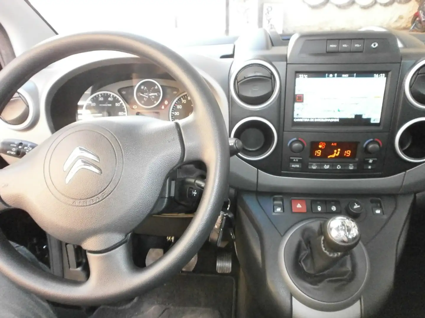 Citroen Berlingo Multispace 1.6BlueHDi Live 100 Negro - 2