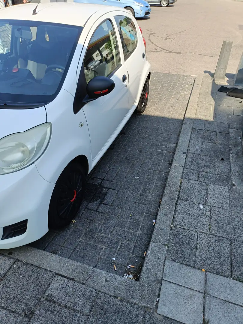 Peugeot 107 107 1.0-12V XR Blanc - 2