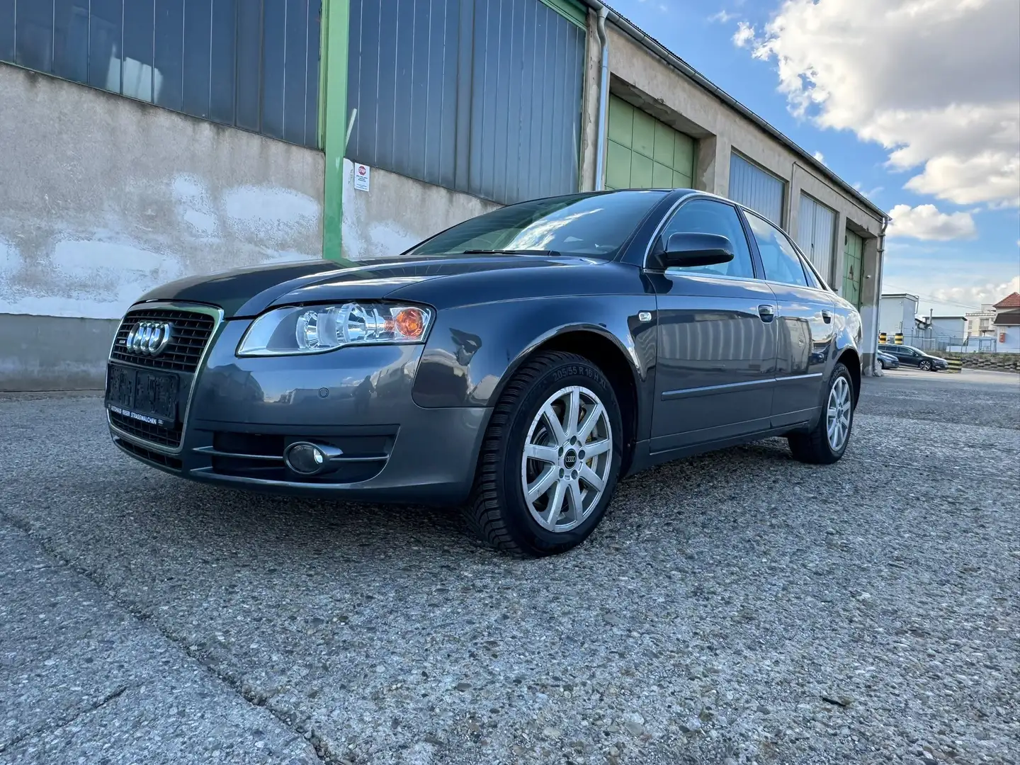 Audi A4 2,0 T FSI Multitronic - 1
