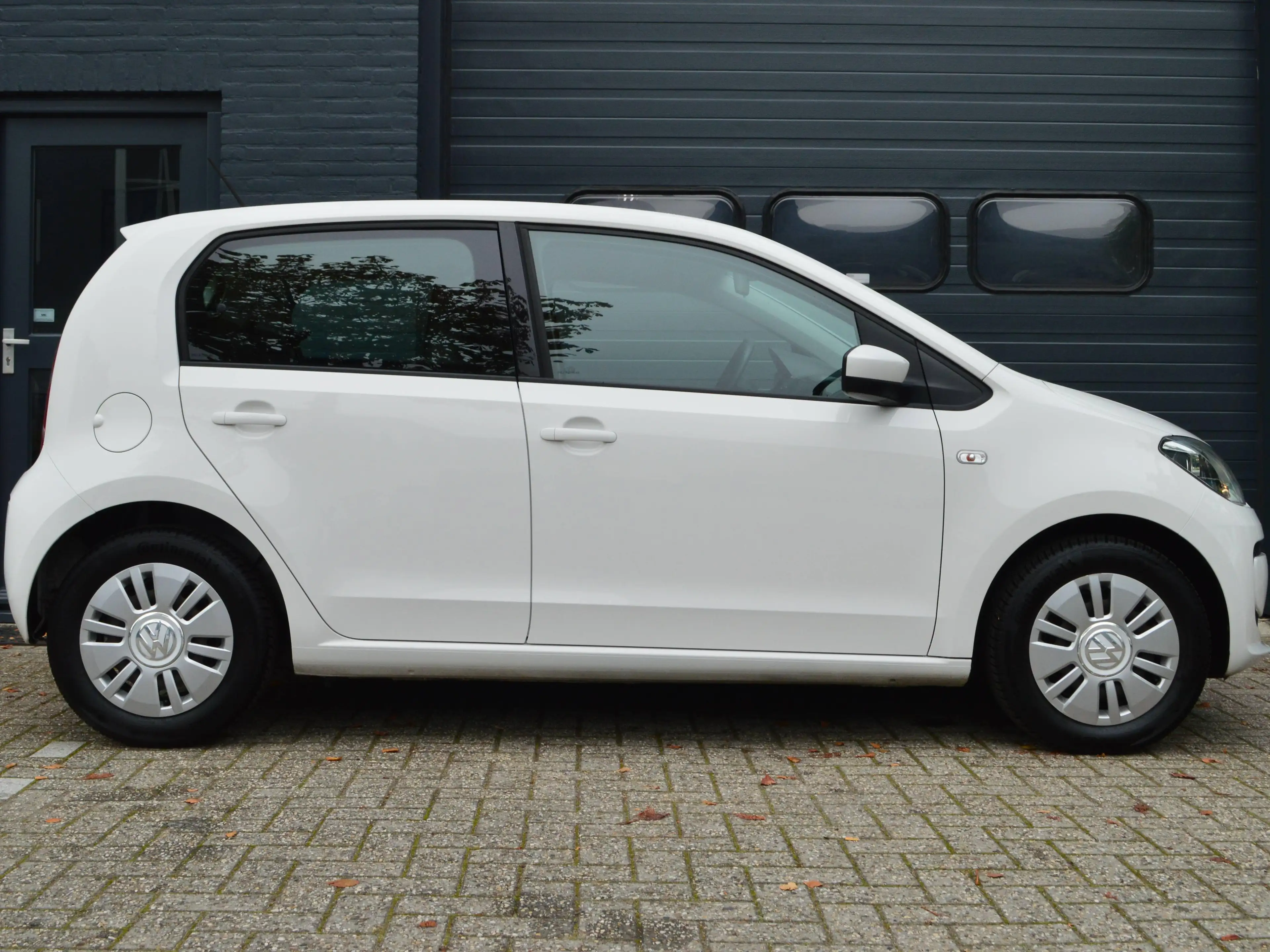 Volkswagen up! 1.0 move up! BlueMotion 5-Deurs Airco — photo 5