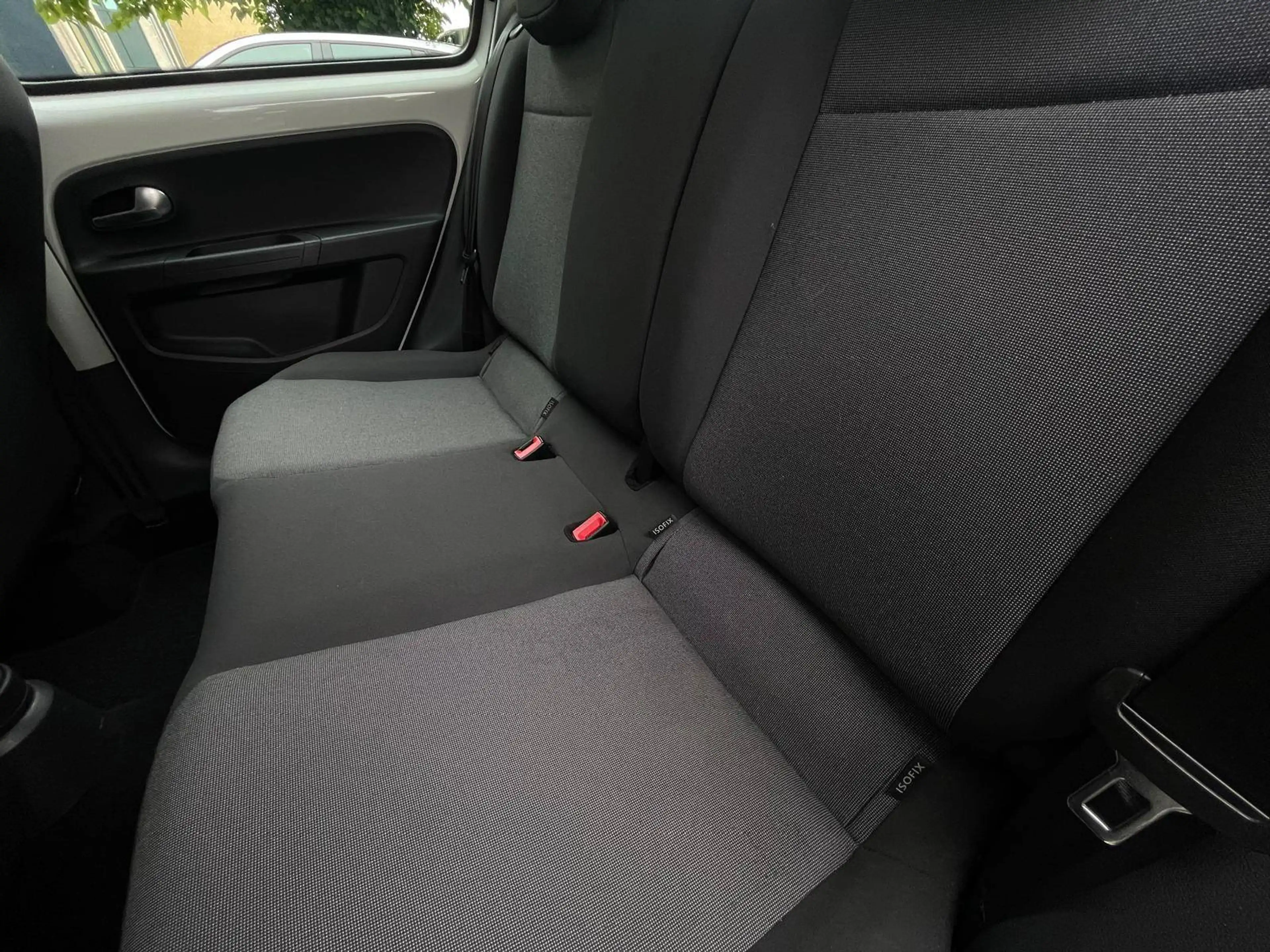 Volkswagen up! 1.0 move up! BlueMotion 5-Deurs Airco — photo 9