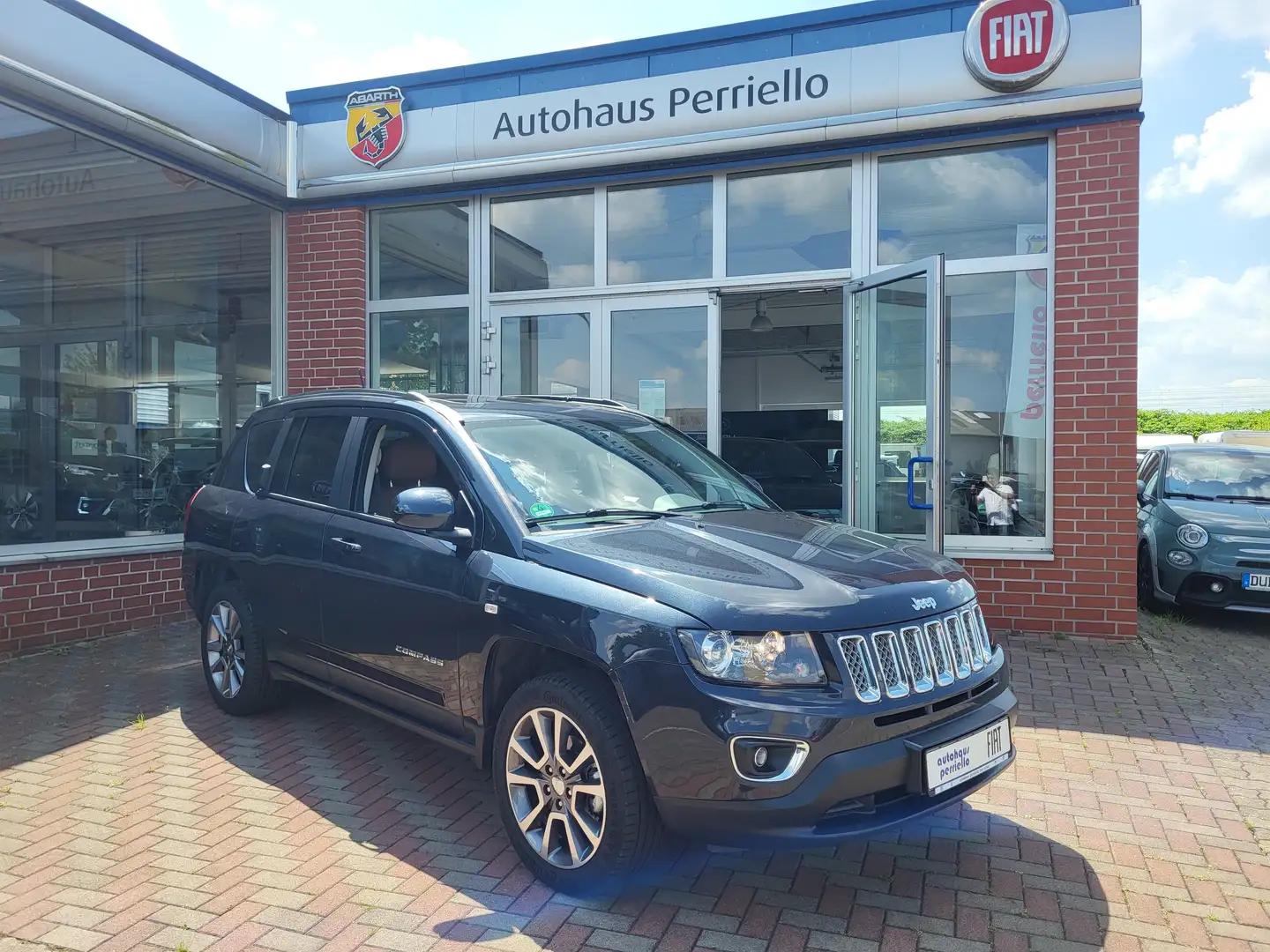 Jeep Compass Limited 4x4 2.4 Benzin Automatik - 1