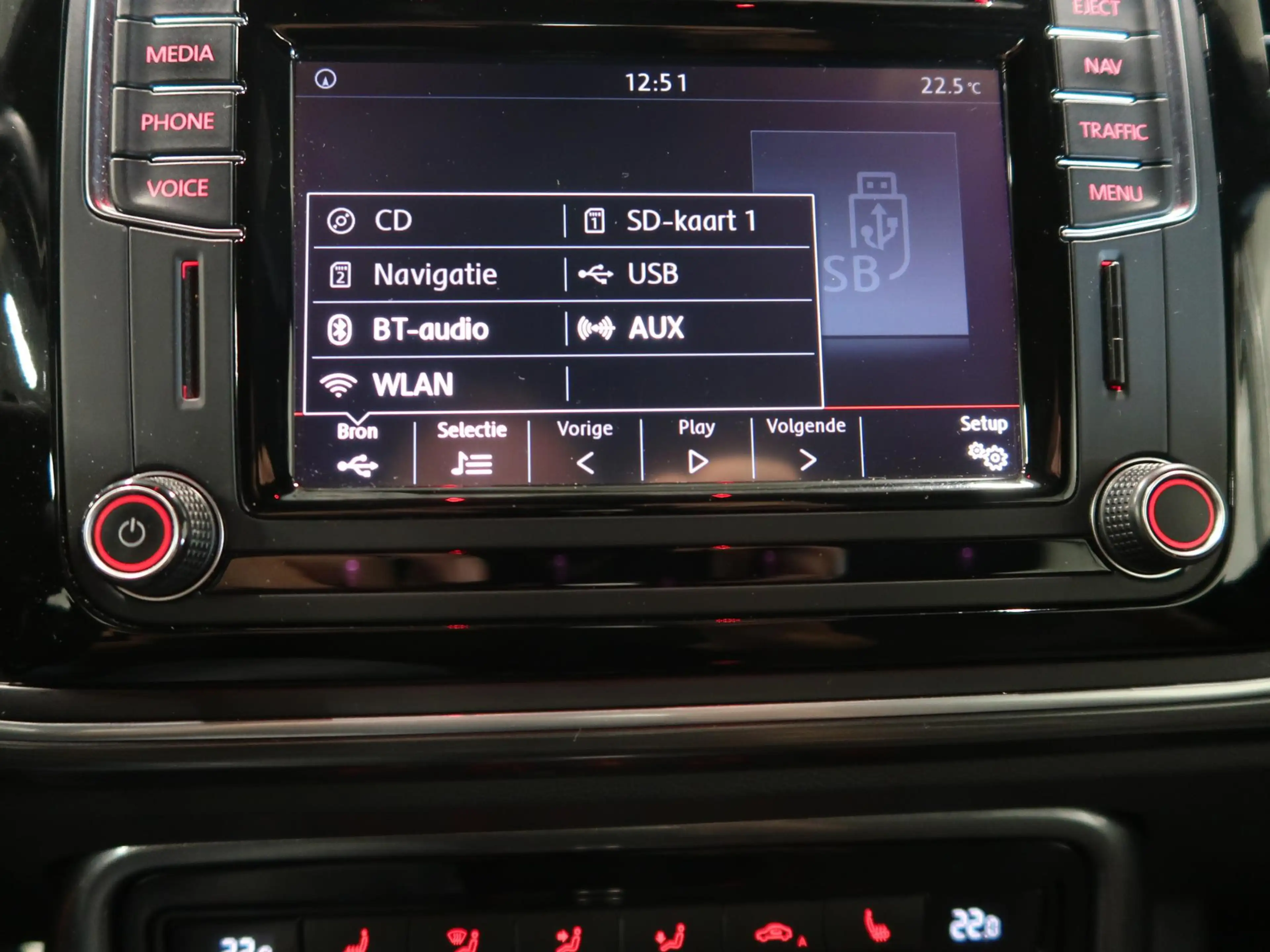 Volkswagen Beetle Cabriolet 1.2 TSI Allstar Automaat Camera App conn — photo 50