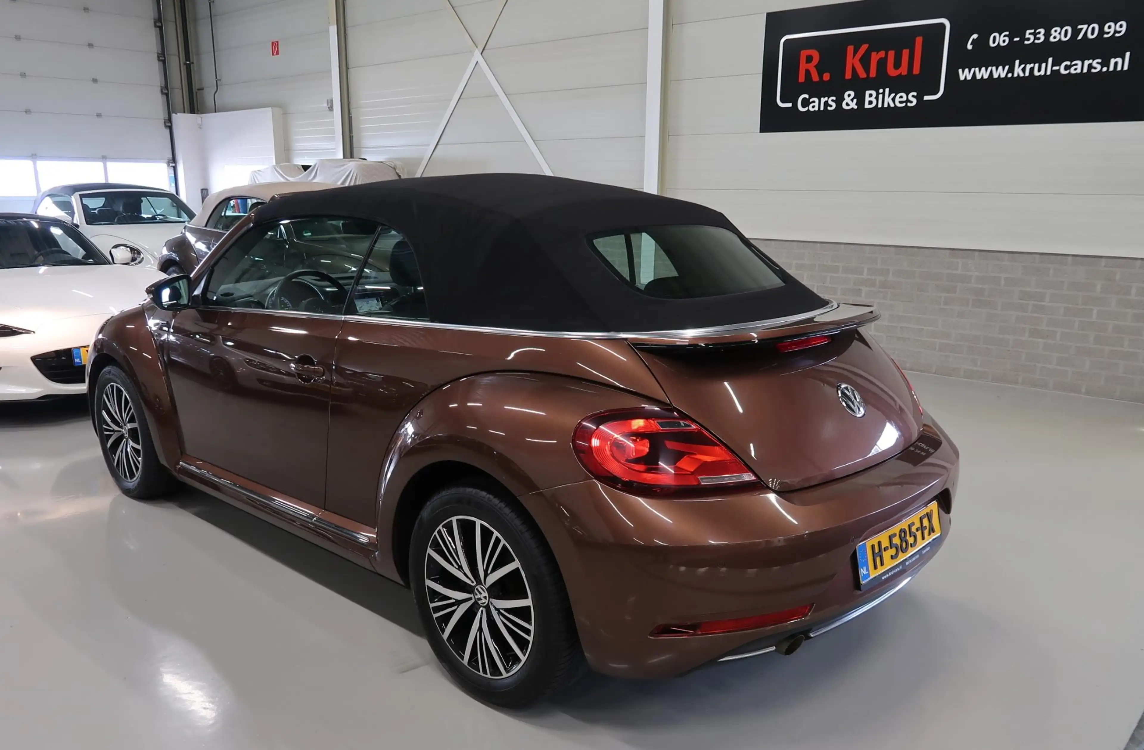 Volkswagen Beetle Cabriolet 1.2 TSI Allstar Automaat Camera App conn — photo 39