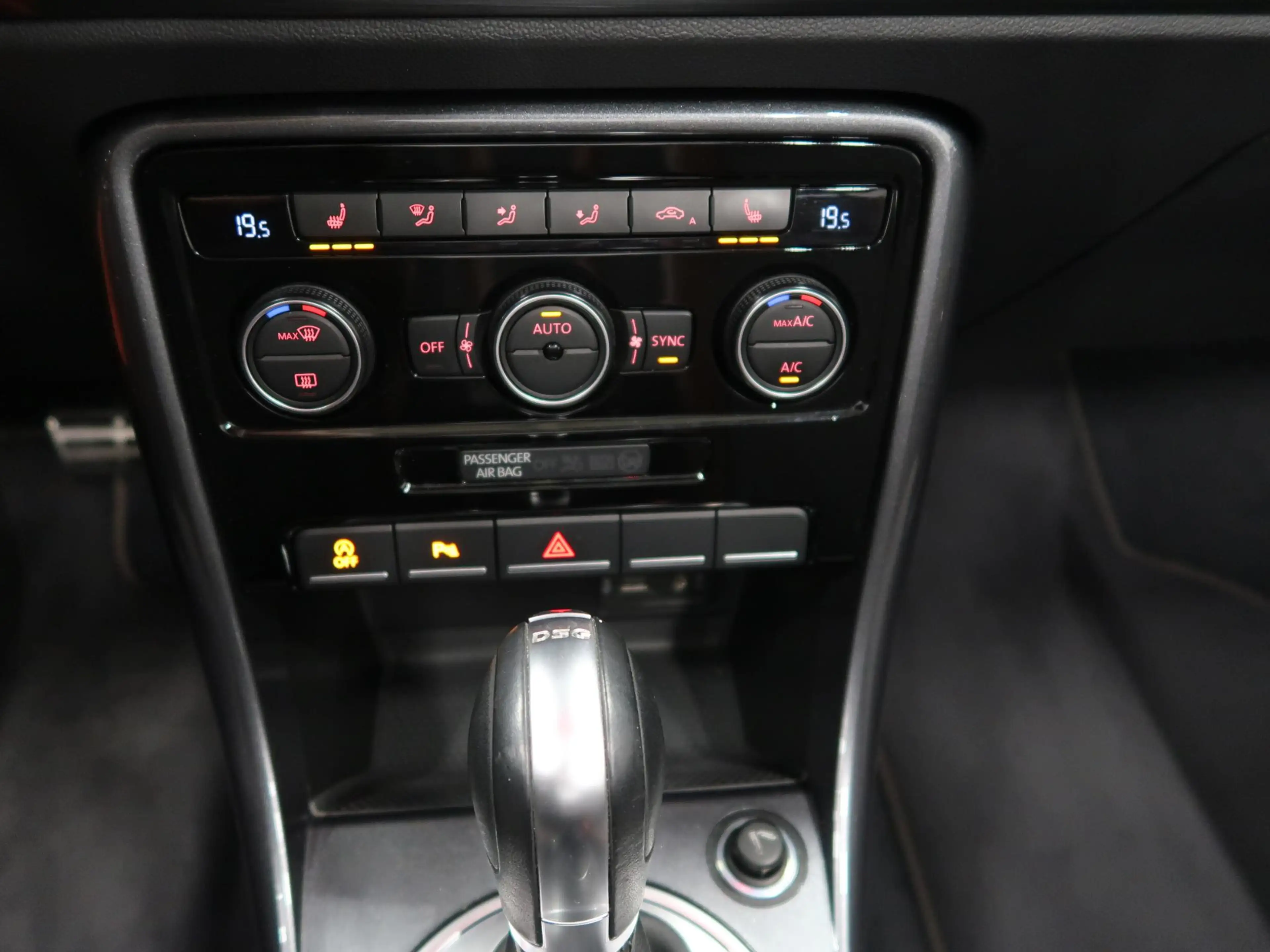 Volkswagen Beetle Cabriolet 1.2 TSI Allstar Automaat Camera App conn — photo 14