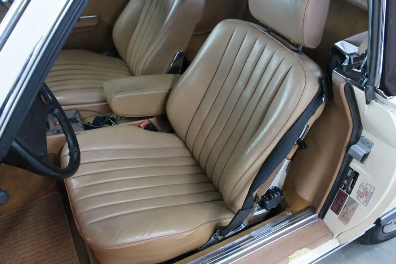 Mercedes-Benz SL 560 R107 Motor überholt Achsen neu Zustand 2, foto 6