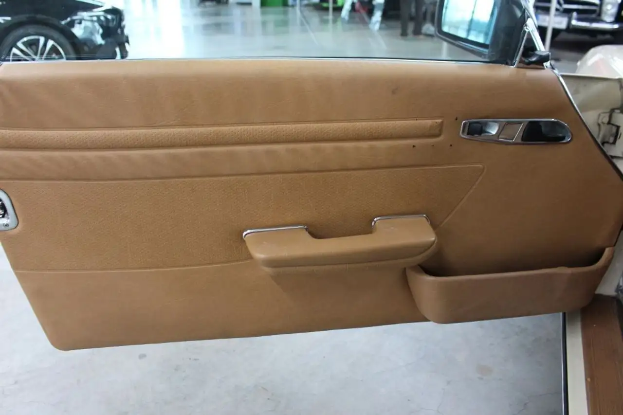 Mercedes-Benz SL 560 R107 Motor überholt Achsen neu Zustand 2, foto 8