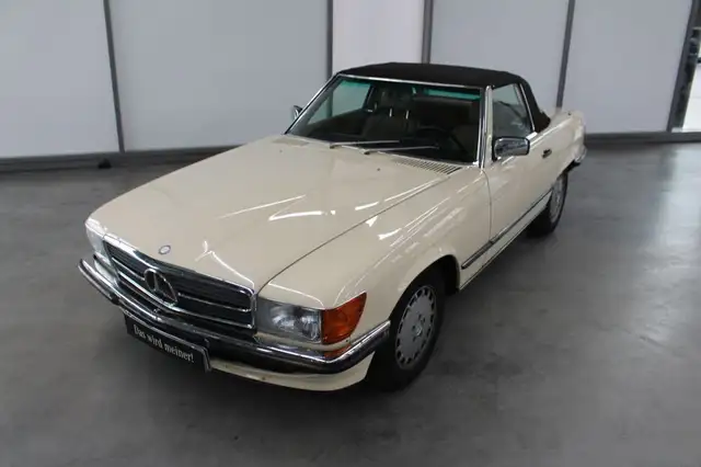 Mercedes-Benz SL 560 R107 Motor überholt Achsen neu Zustand 2