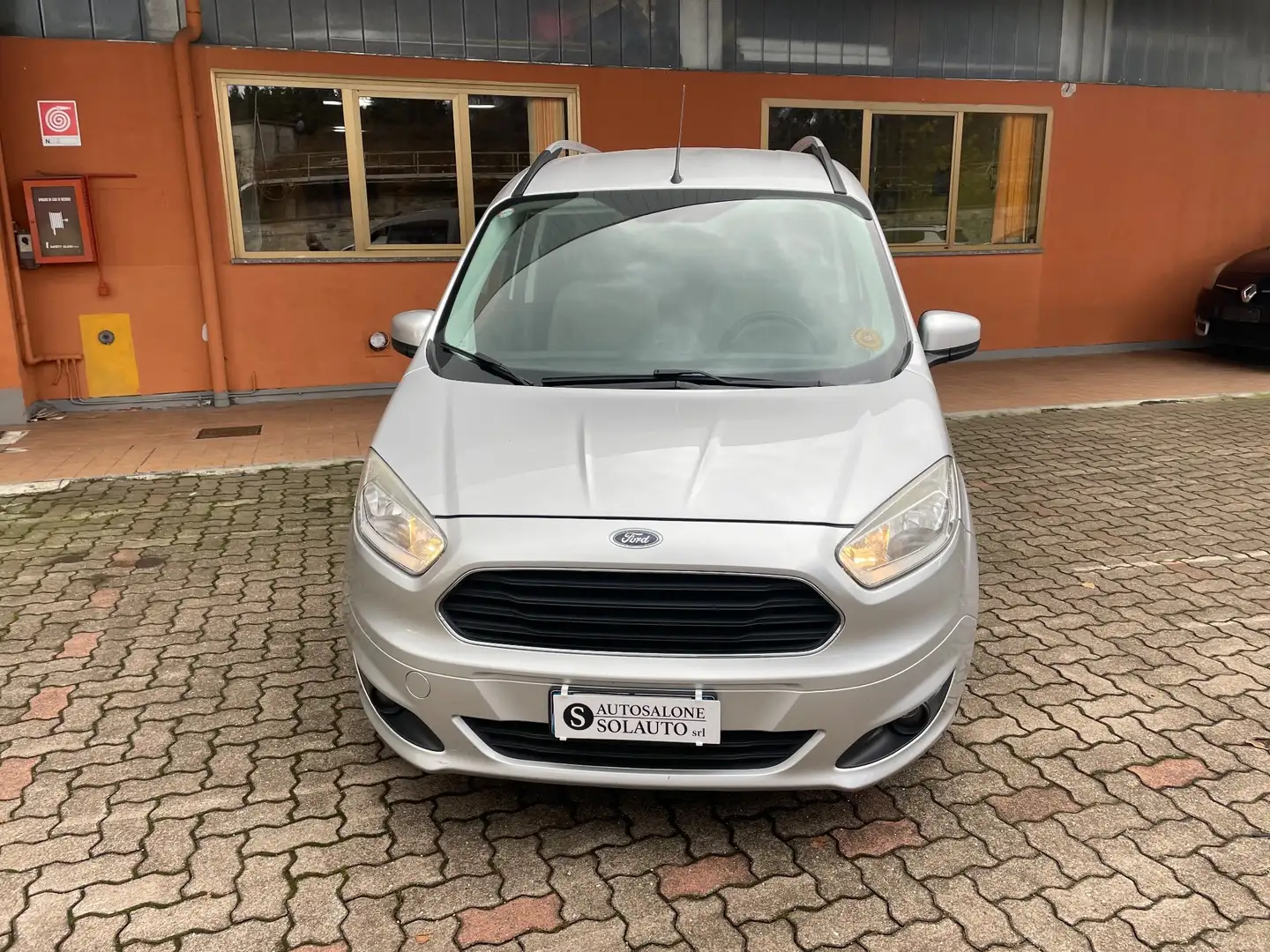Ford Tourneo Courier Tourneo Courier 1.5 TDCI 75 CV Titanium Navy Argent - 2