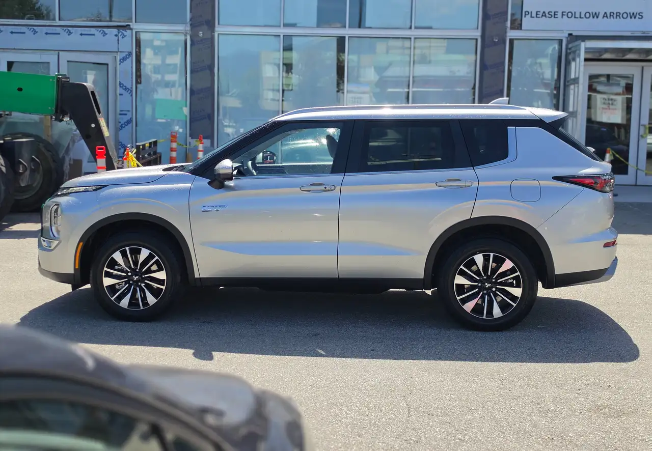 Mitsubishi Outlander 2026