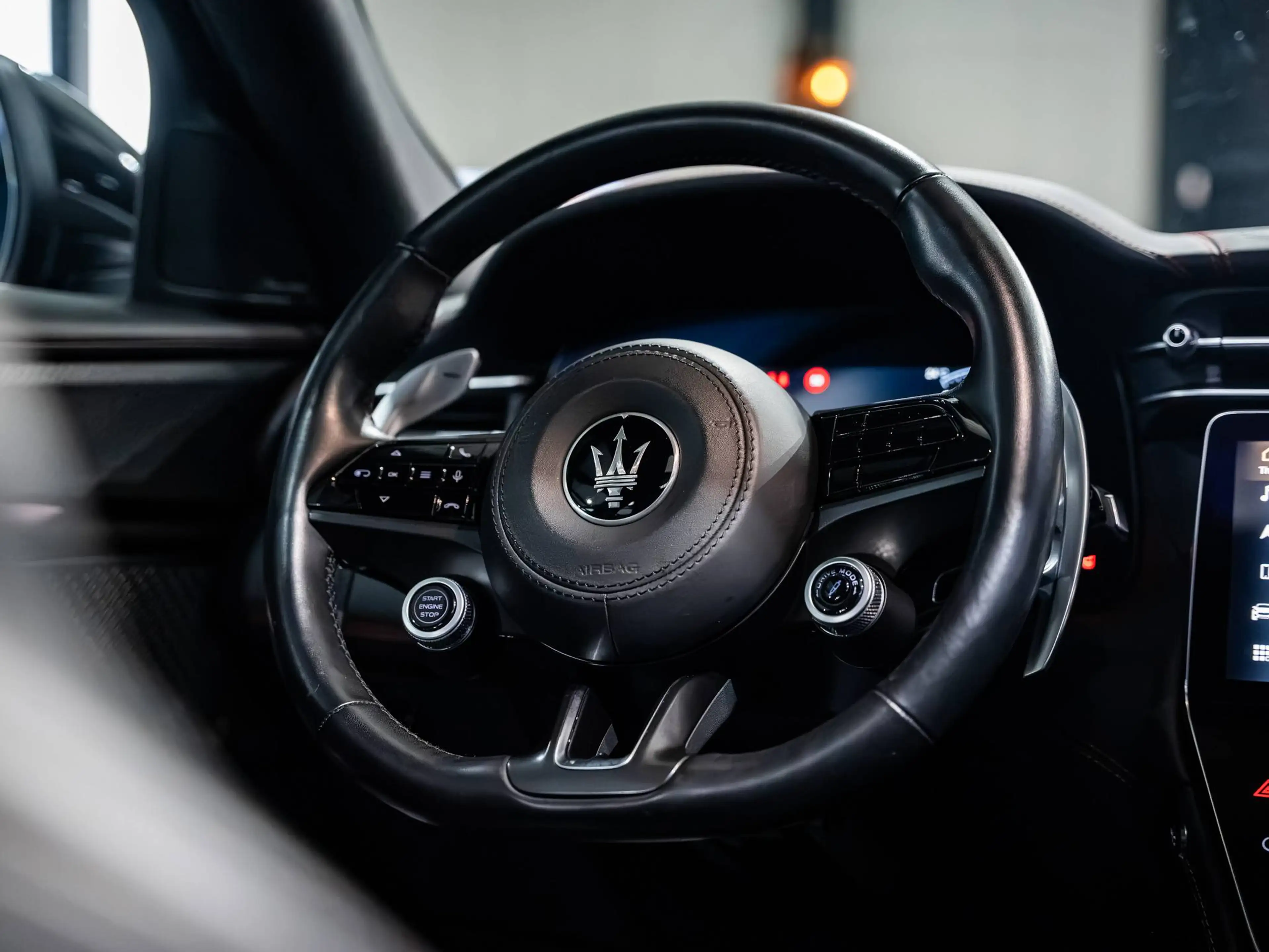 Maserati Grecale 3.0 V6 Turbo Trofeo - 21" - Carbon - HUD - 360° - Ventilatie - Zetelverw. - Driver Assist Plus — photo 9