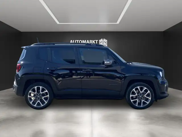 Jeep Renegade view 8