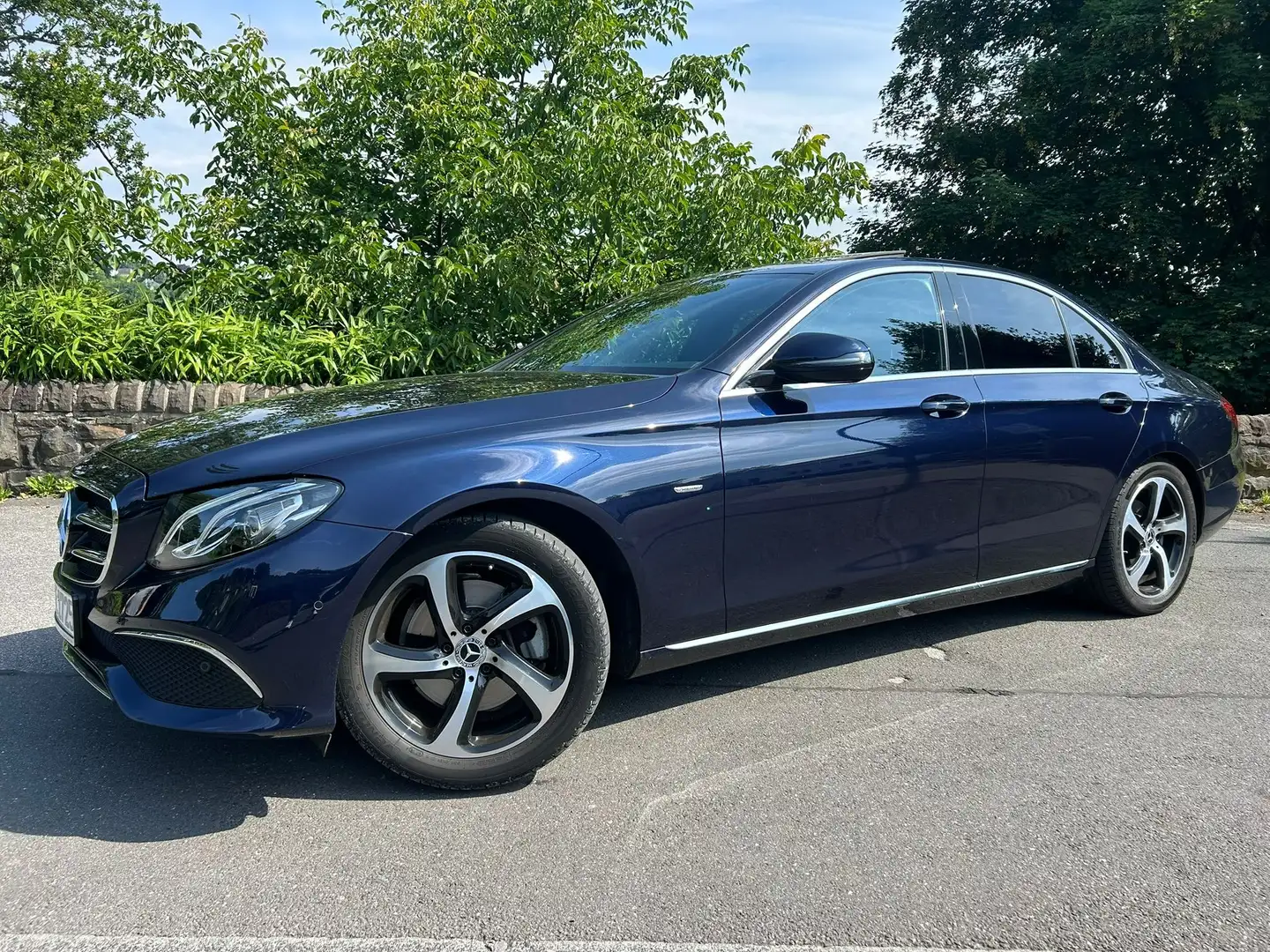 Mercedes-Benz E 200 E 200 (213.080) Blauw - 1