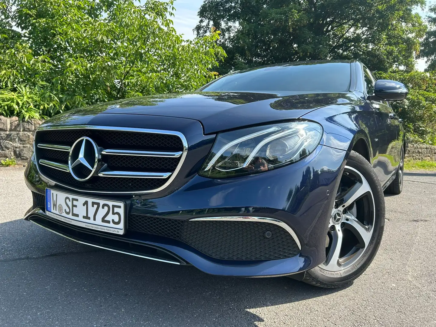 Mercedes-Benz E 200 E 200 (213.080) Blauw - 2