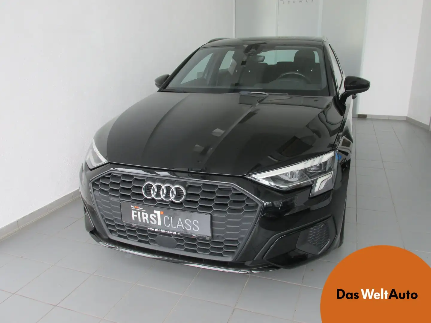 Audi A3 30 TDI intense Zwart - 1